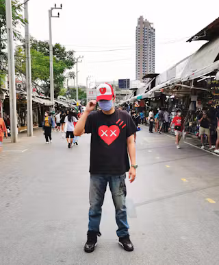 KAWS x Human Made #6 Tee Black KAWS x Human Made #6 Tee Black
