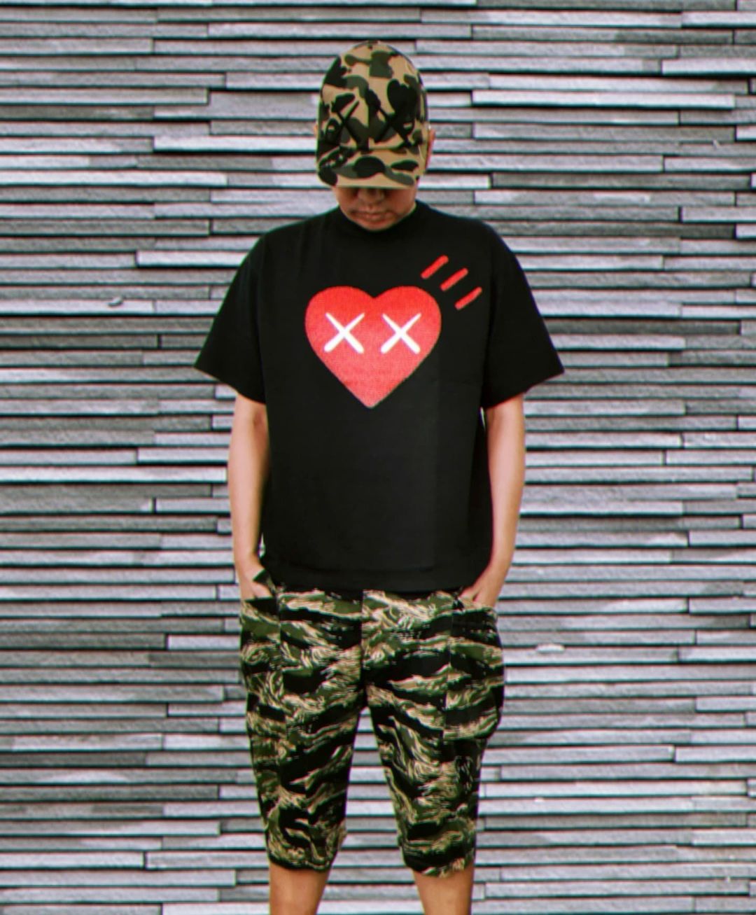 Buy KAWS x Human Made #6 Tee Black - Novelship