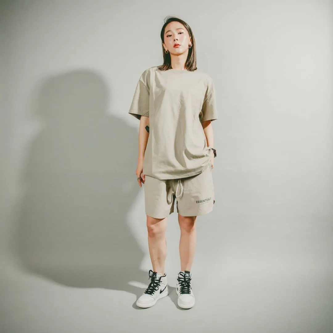 Lookbook Image 3