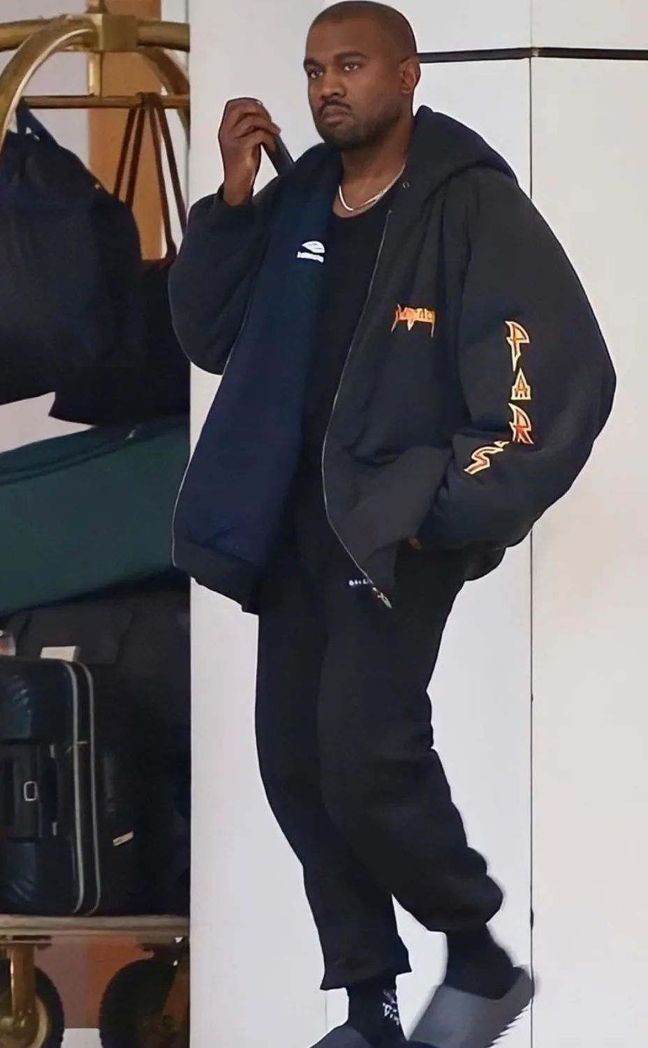 Lookbook Image 0
