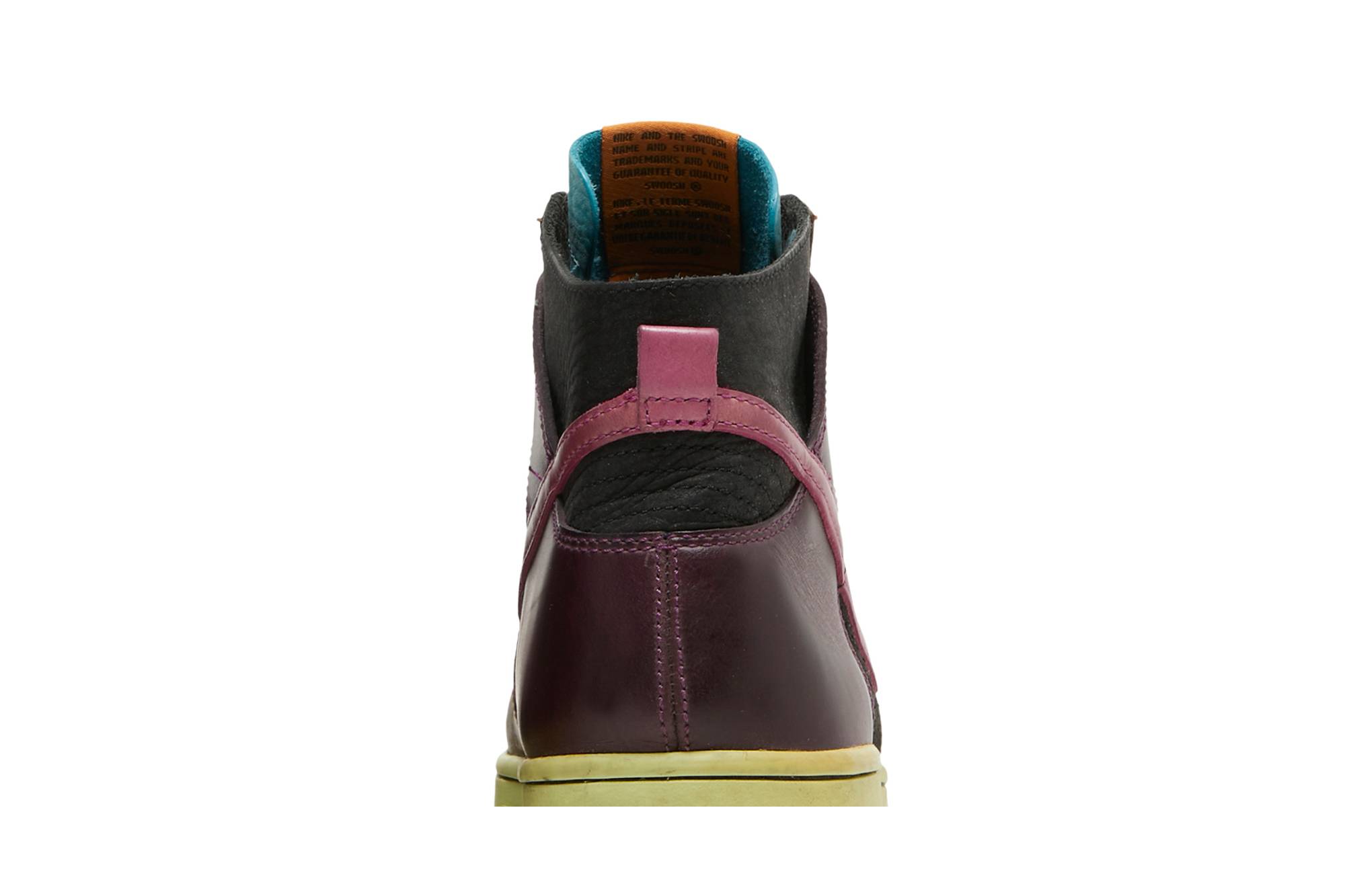 undefeated dunk high