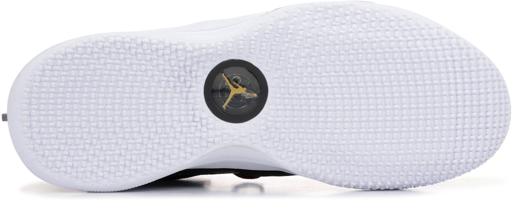 Air jordan 33 sales white metallic gold