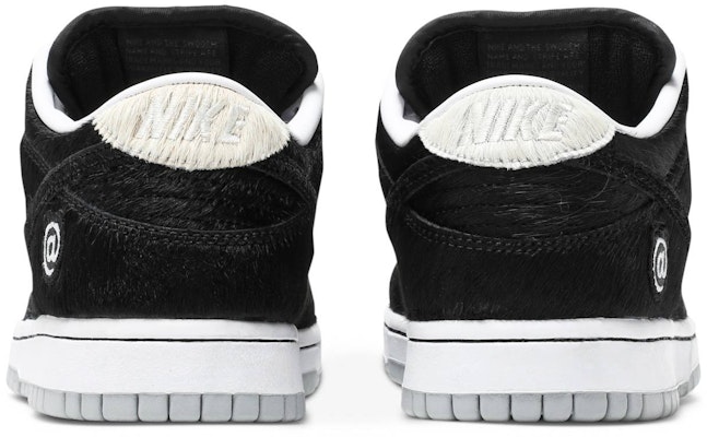 Medicom Toy x Nike SB Dunk Low 'BE@RBRICK' - CZ5127-001 - Novelship