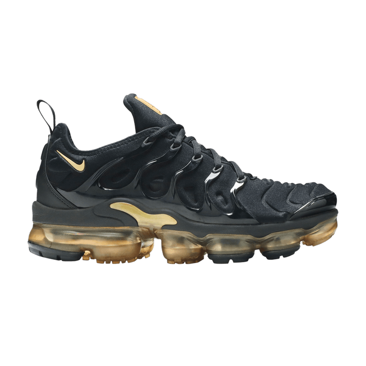 nike vapormax plus black and gold womens