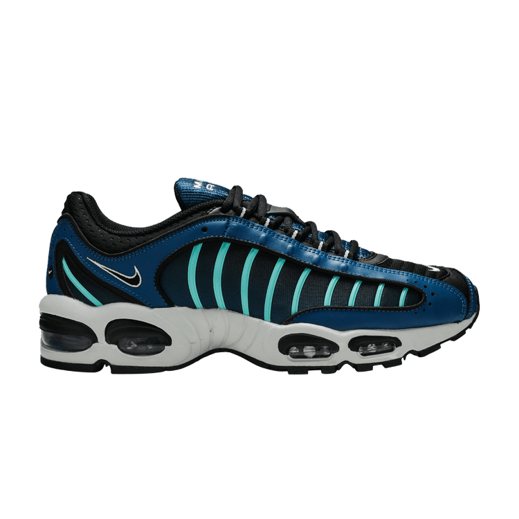 nike blue air max tailwind