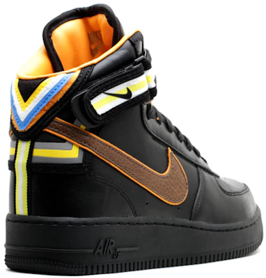 Riccardo Tisci x Nike Air Force 1 Mid SP 'Hitam' 677803-020 Lookbook Riccardo Tisci x Nike Air Force 1 Mid SP 'Hitam' 677803-020