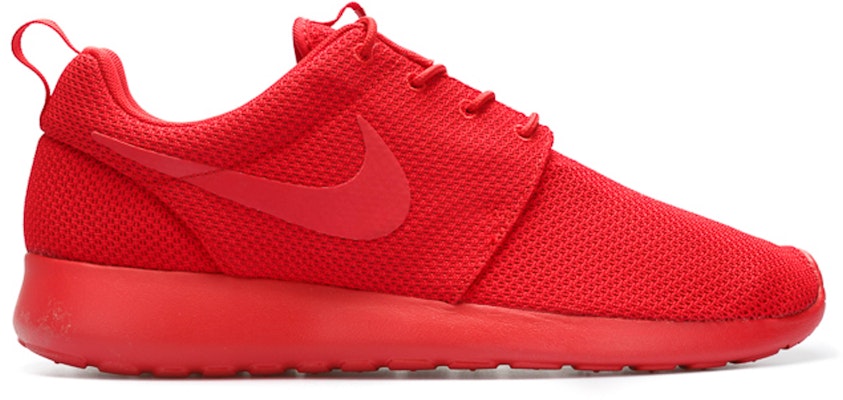 Triple red top nike roshe