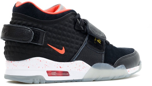 나이키 에어 트레이너 크루즈 "마이클을 기억하며" 821955-001 Lookbook 나이키 에어 트레이너 크루즈 "마이클을 기억하며" 821955-001