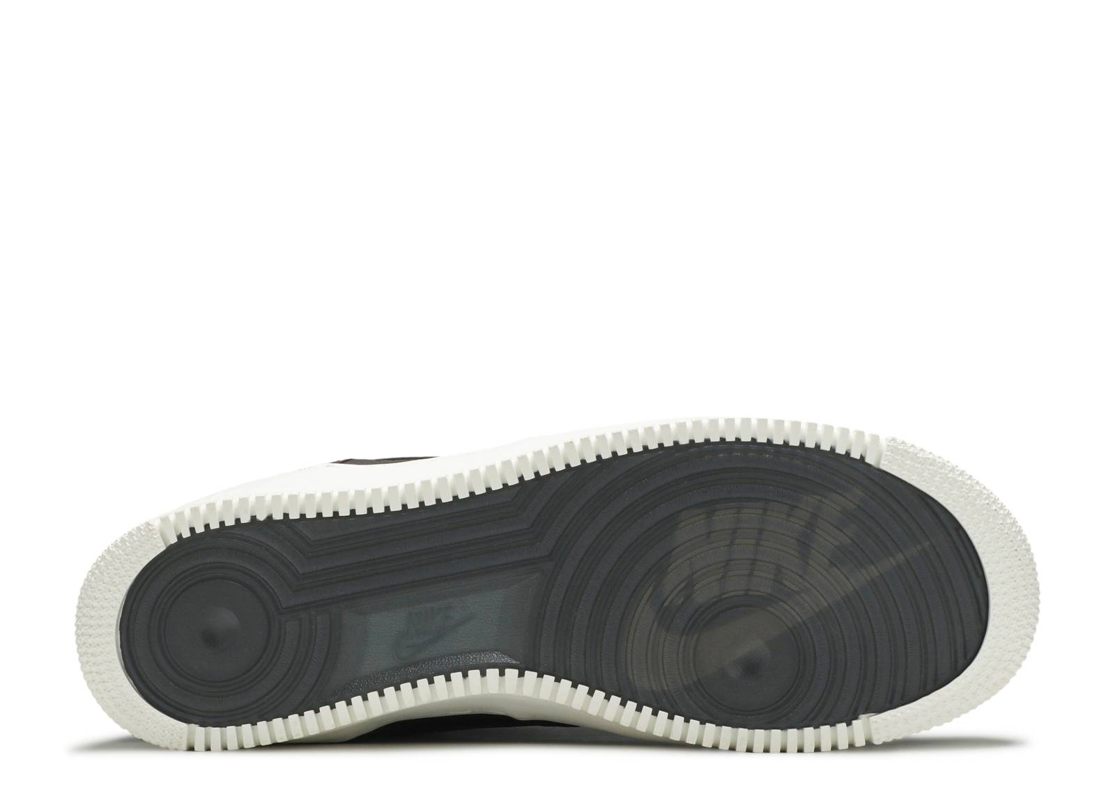 Shop 나이키랩 에어 포스 1 로우 "벨벳 브라운" 905618-200