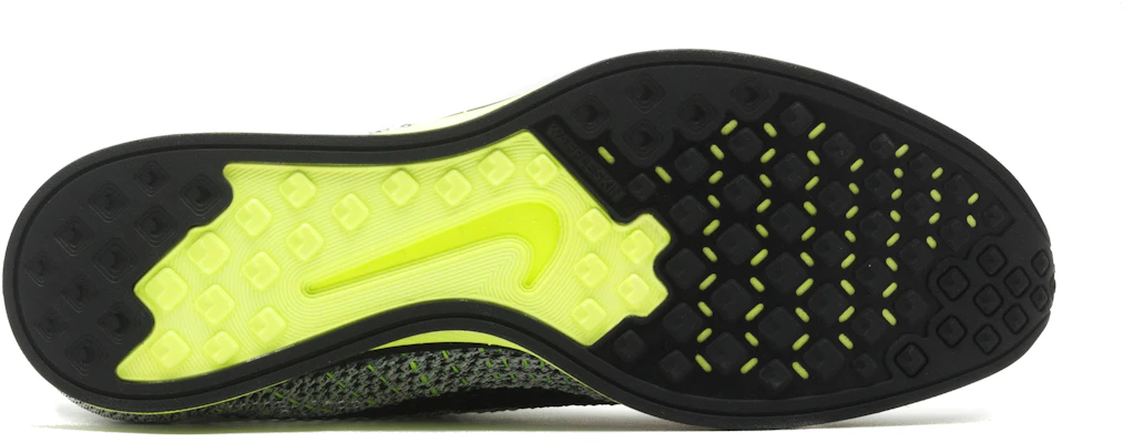 Flyknit racer oreo best sale volt