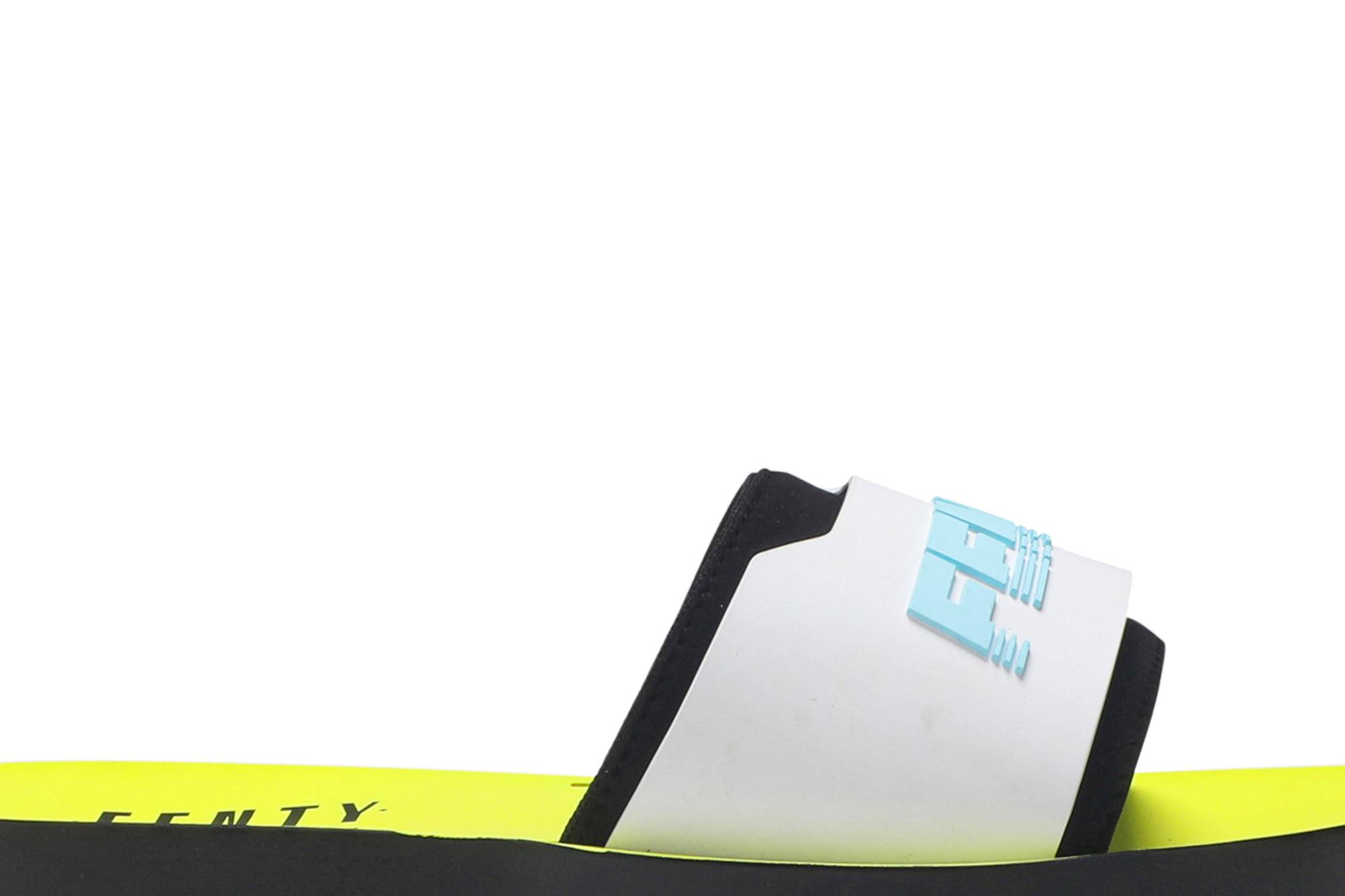 Order (W) 펜티 x 푸마 서프 슬라이드 "세이프티 옐로우" 367747-02