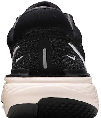 (女性用) 耐吉 ZoomX Invincible Run Flyknit '黑白' CT2229-001 Sizing (女性用) 耐吉 ZoomX Invincible Run Flyknit '黑白' CT2229-001
