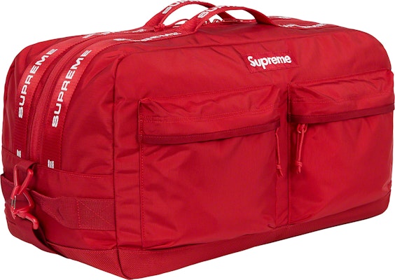 Supreme Duffle Bag (FW22) 'Red' - Novelship