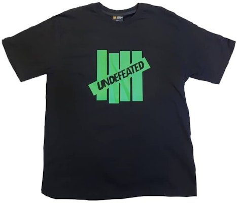 UNDEFEATED Signature Logo With Wordmark Tee ' Black/Green' Buy UNDEFEATED Signature Logo With Wordmark Tee ' Black/Green'