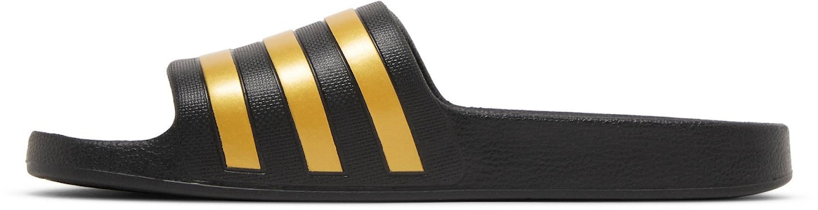 愛迪達 Adilette Aqua 拖鞋 '黑金色調' EG1758 Lookbook 愛迪達 Adilette Aqua 拖鞋 '黑金色調' EG1758