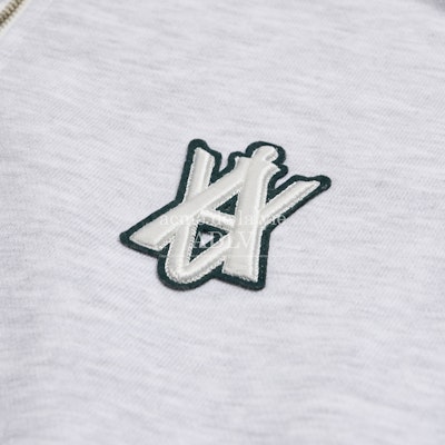 acmé de la vie A Logo Emblem Patch Crop Top Pullover Sweatshirt Melange Lookbook acmé de la vie A Logo Emblem Patch Crop Top Pullover Sweatshirt Melange