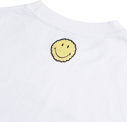 acmé de la vie x Smiley® Artwork Croptop Short Sleeve T-shirt White Shop acmé de la vie x Smiley® Artwork Croptop Short Sleeve T-shirt White