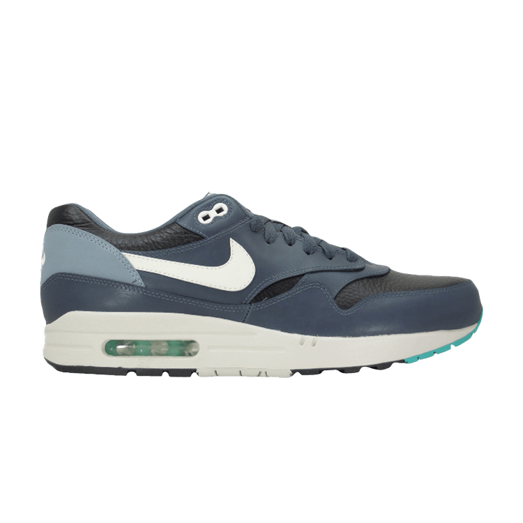 nike air max 1 black leather