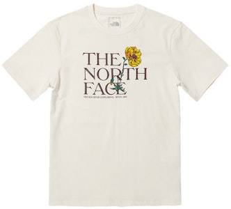 The North Face Camiseta Gráfica de Manga Corta 'Blanca' (Mujer) (Talla Asia) NF0A7QTWN3N Buy The North Face Camiseta Gráfica de Manga Corta 'Blanca' (Mujer) (Talla Asia) NF0A7QTWN3N
