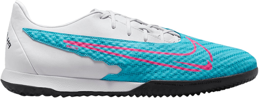 Nike 2025 academy ic