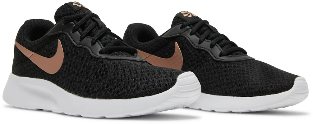 Nike tanjun metallic best sale