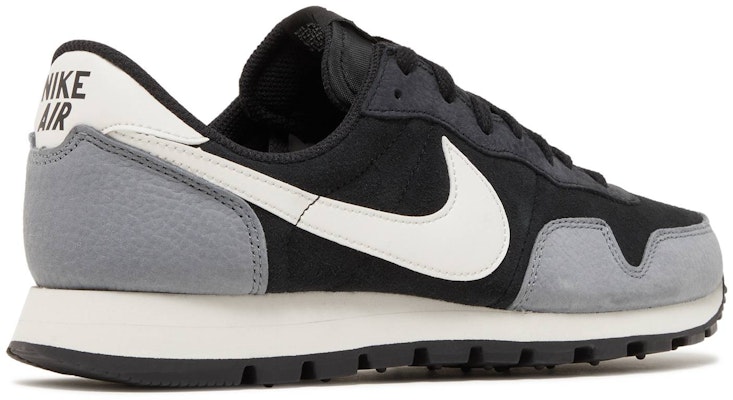 Nike Air Pegasus 83 'Hitam Cool Grey' DN1790-001 Lookbook Nike Air Pegasus 83 'Hitam Cool Grey' DN1790-001