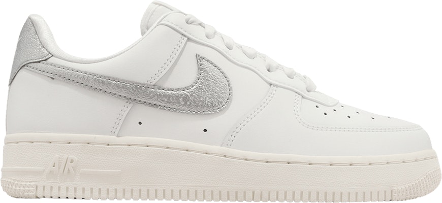 Air force 1 sparkle 2025 swoosh