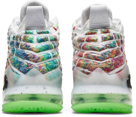 孩童款 Nike LeBron 17 'Air Command Force' BQ5594-100 Details for 孩童款 Nike LeBron 17 'Air Command Force' BQ5594-100