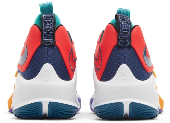Nike Zoom Freak 3 'AntetokounBros' DA0694-601 Details for Nike Zoom Freak 3 'AntetokounBros' DA0694-601
