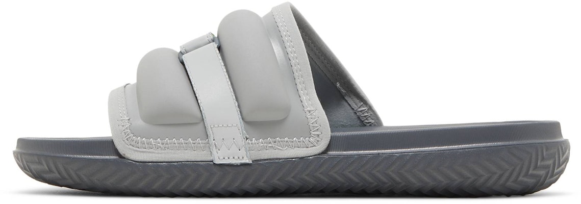 Air Jordan Super Play Slide 'Silver' DM1683-030 Lookbook Air Jordan Super Play Slide 'Silver' DM1683-030
