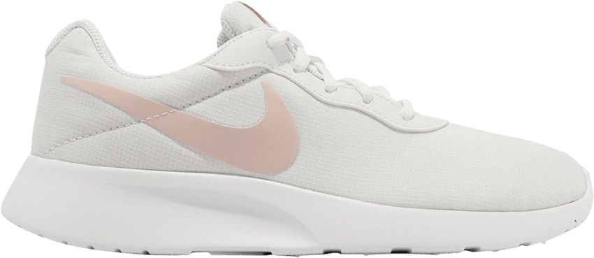 Nike tanjun 2025 all colors