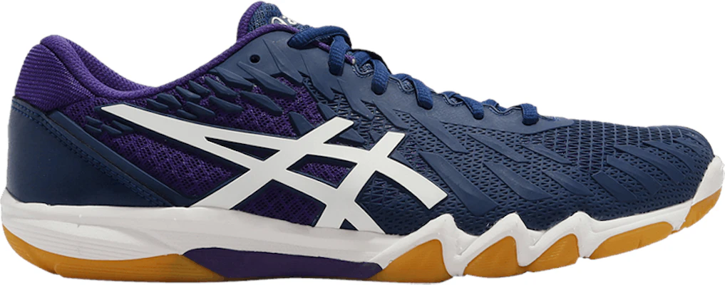 Asics attack 2025 blade lyte 4