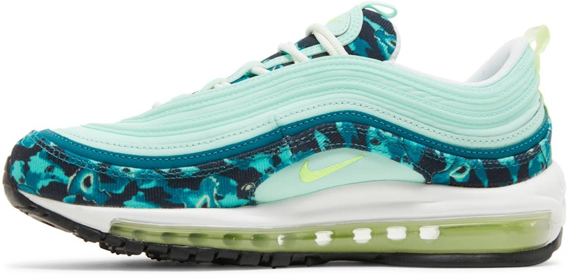 (W) Nike Air Max 97 'Moth Camo' Камо Berterbangan DX3366-300 Lookbook (W) Nike Air Max 97 'Moth Camo' Камо Berterbangan DX3366-300