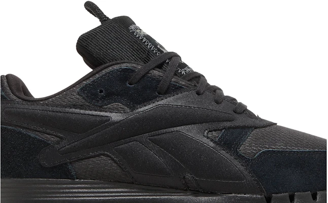 Cardi B x Reebok 經典皮革 V2 '經典黑' GY1942 (女款) Order Cardi B x Reebok 經典皮革 V2 '經典黑' GY1942 (女款)