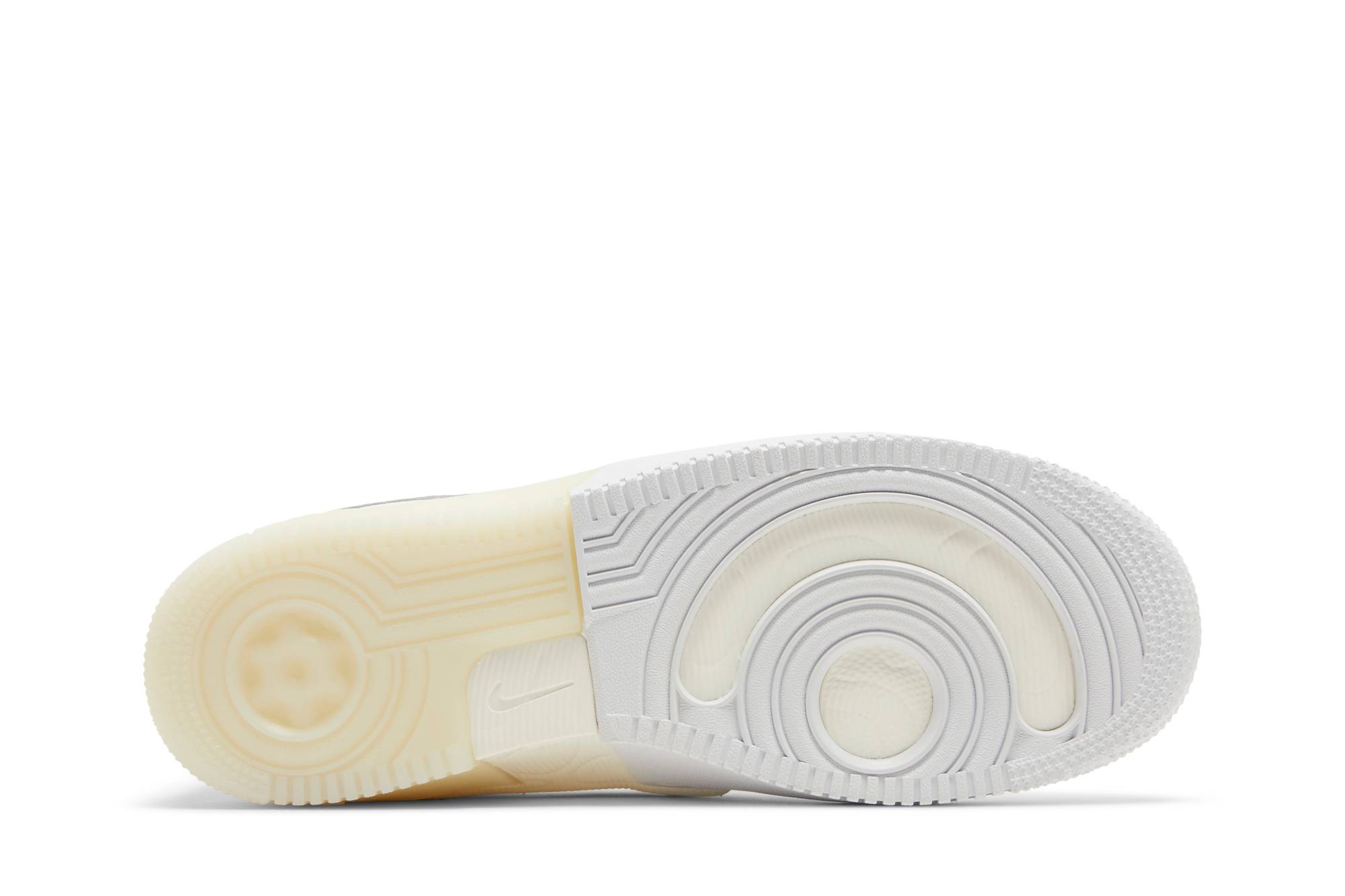 Shop Nike Air Force 1 Low React '白色/米白/黑色' DQ7669-100