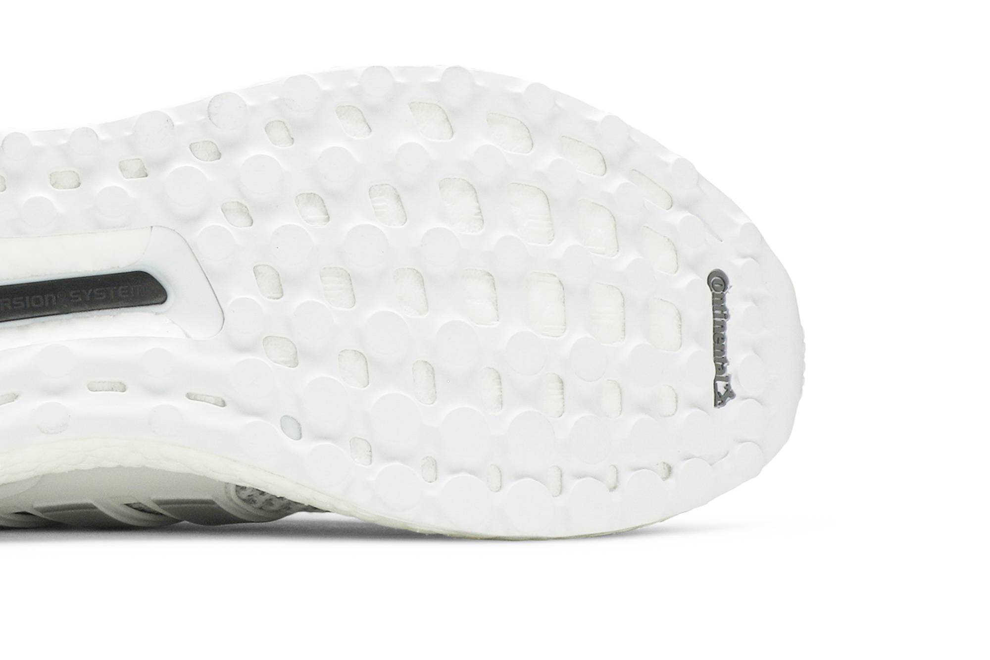 Purchase SHOW ME THE MONEY × adidas UltraBoost "ホワイト" FW8232