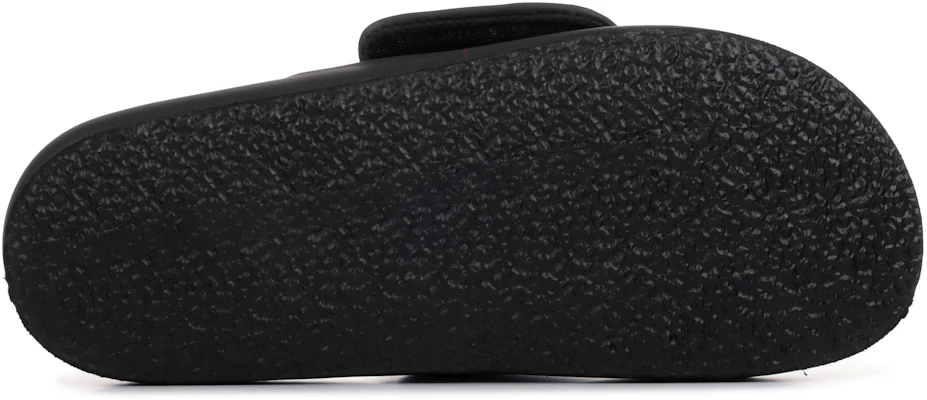 Yeezy slippers 2025 season 7