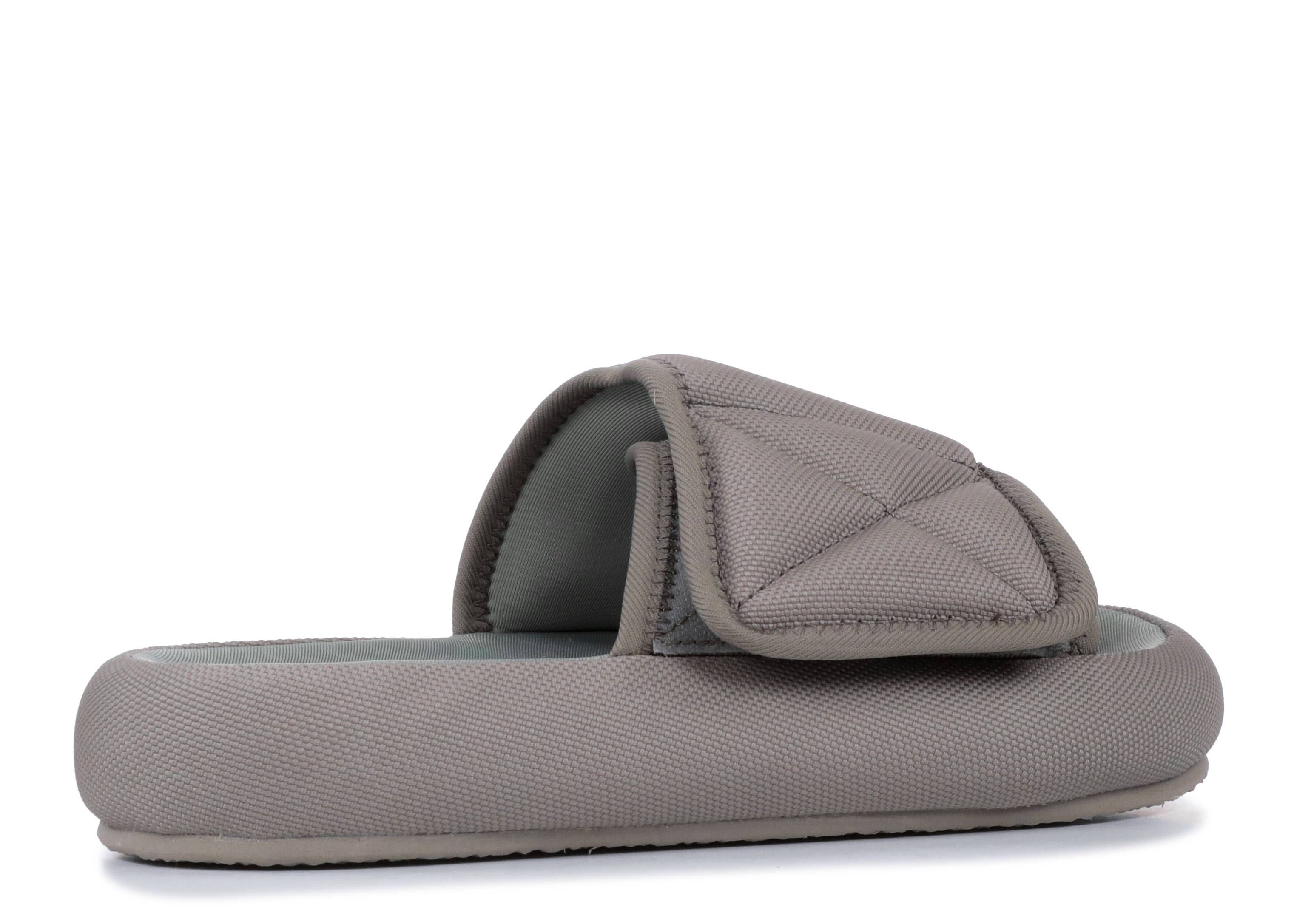 adidas yeezy season 6 slides