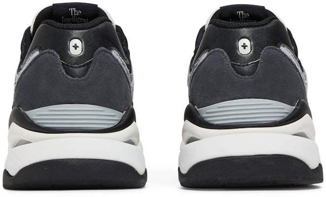 FIGS x New Balance 57/40 '黑白配色' U5740FG Details for FIGS x New Balance 57/40 '黑白配色' U5740FG