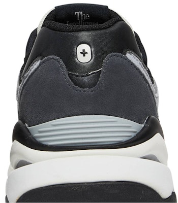 FIGS x New Balance 57/40 '黑白配色' U5740FG Sizing FIGS x New Balance 57/40 '黑白配色' U5740FG