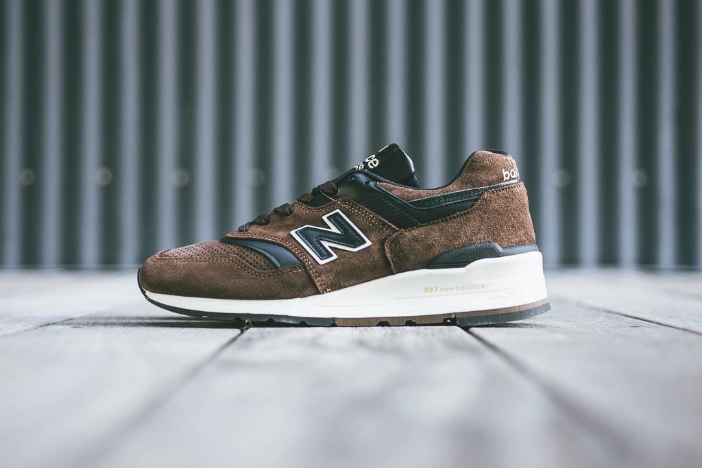 new-balance-997-distinct-authors