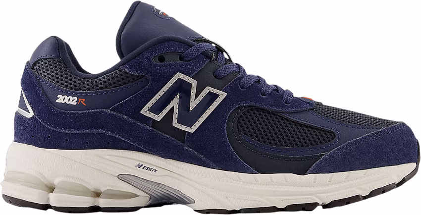 new-balance-2002-r-navy-outerspace-gs