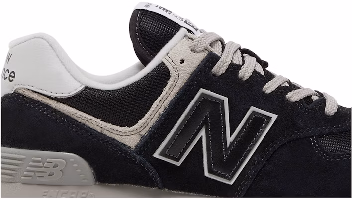 (W) New Balance 574 'Core Pack - Hitam Putih' WL574EVB Order (W) New Balance 574 'Core Pack - Hitam Putih' WL574EVB