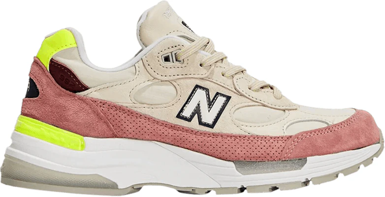 Women New Balance 992 Made in USA Off White Red W992IWD