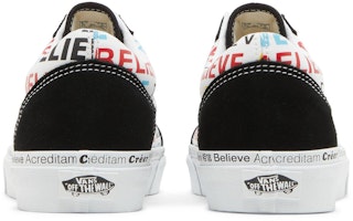 이민자 자녀들 x 반스 올드스쿨 "긍정의 힘" VN0A7Q2J697 Details for 이민자 자녀들 x 반스 올드스쿨 "긍정의 힘" VN0A7Q2J697