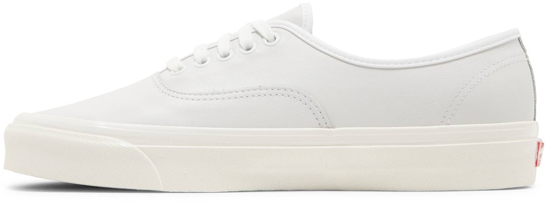 Vans アナハイム Authentic 44 DX レザー (トゥルーホワイト) VN0A54F2104 Lookbook Vans アナハイム Authentic 44 DX レザー (トゥルーホワイト) VN0A54F2104
