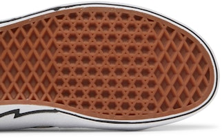 Vans Sk8-Hi 'Bolt - 棋盤格' VN0A5JIVA04 Purchase Vans Sk8-Hi 'Bolt - 棋盤格' VN0A5JIVA04