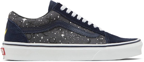 Sailor Moon x Vans Old Skool 'Pretty Guardian - Parisian Night' VN0A7Q2JJDU Sailor Moon x Vans Old Skool 'Pretty Guardian - Parisian Night' VN0A7Q2JJDU