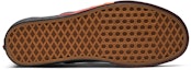 Shop Vans Slip On 'Flame Wall' Lelaki/Wanita VN0A38F7Q8Q