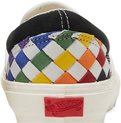 Vans Classic Slip-On VLT LX 'Pride' VN0A3QXY5A8 Sizing Vans Classic Slip-On VLT LX 'Pride' VN0A3QXY5A8
